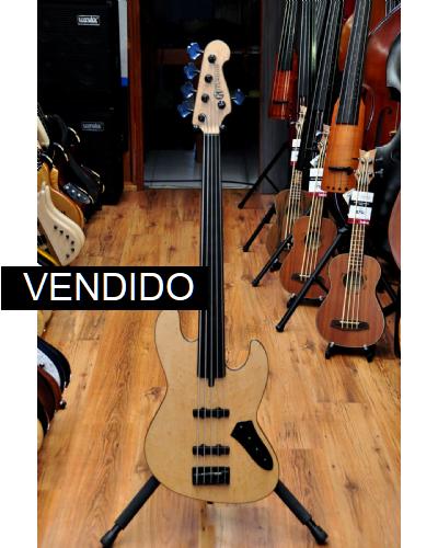Maruszczyk Elwood 5p Birdseye Maple Fretless